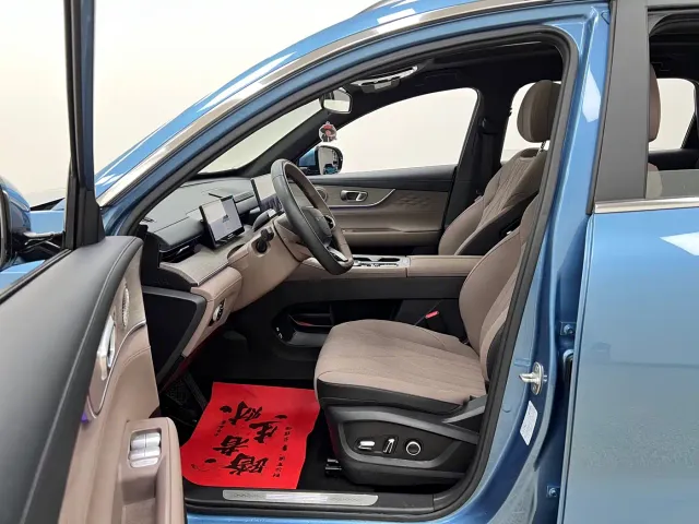 Chery Tiggo 8 PLUS C-DM — Фото автомобиля 15
