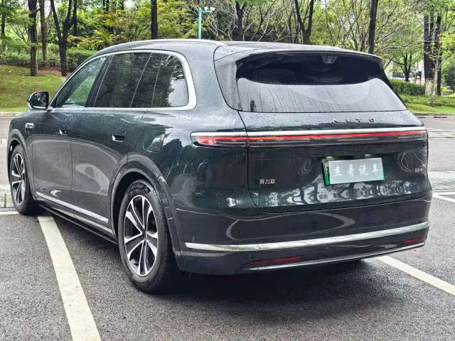 Aito M7 — Фото автомобиля 3