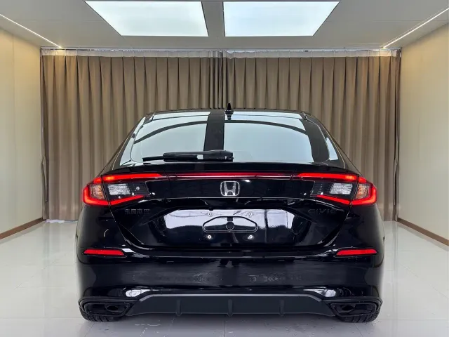 Honda Civic — Фото автомобиля 23