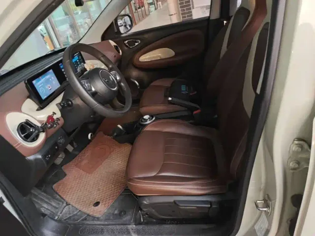 Wuling Bingo — Фото автомобиля 14