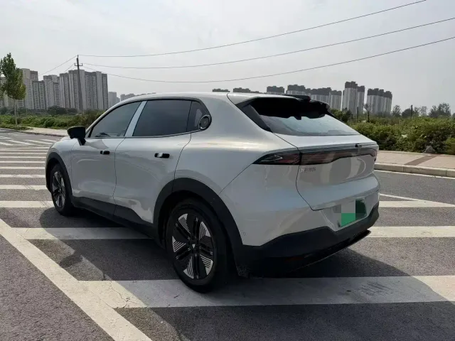 Deepal S05 — Фото автомобиля 7