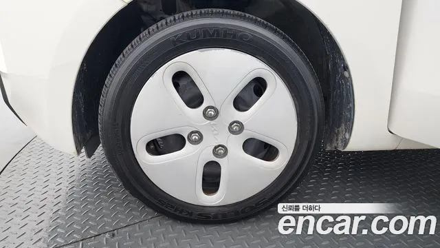 Kia RAY Новый Kia Ray Фургон — Фото автомобиля 5