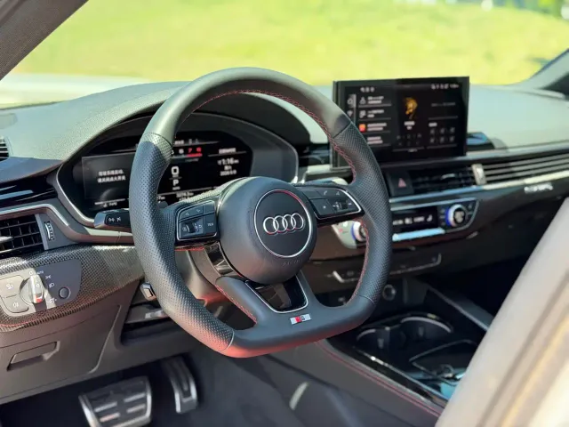 Audi S4 — Фото автомобиля 15