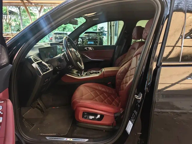 BMW X5 — Фото автомобиля 6