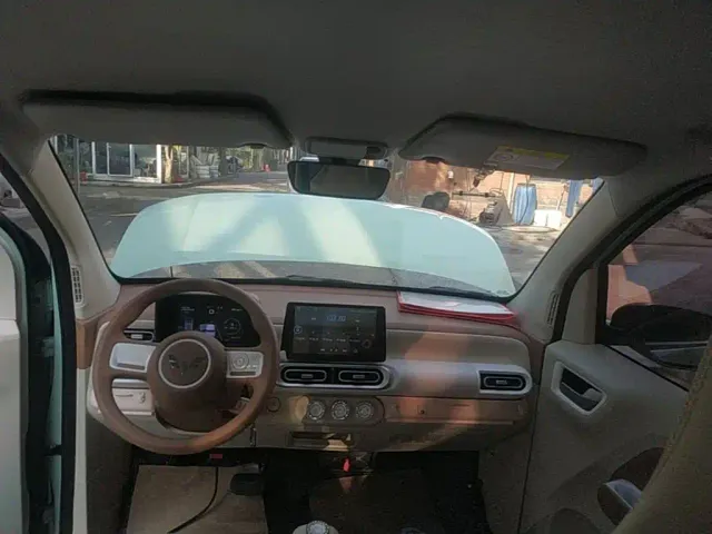 Wuling Hongguang Mini EV — Фото автомобиля 9