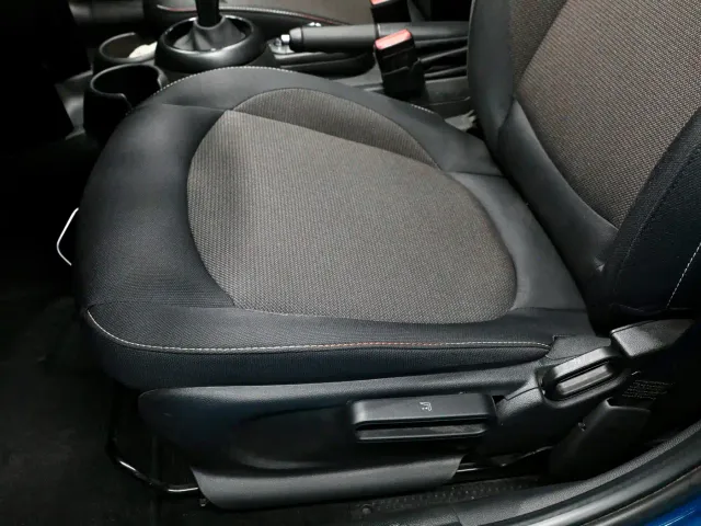MINI Hatch — Фото автомобиля 19