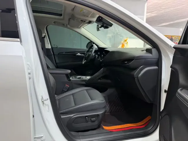 Buick Envision S — Фото автомобиля 9