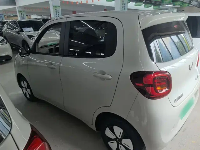 Wuling Hongguang Mini EV — Фото автомобиля 4
