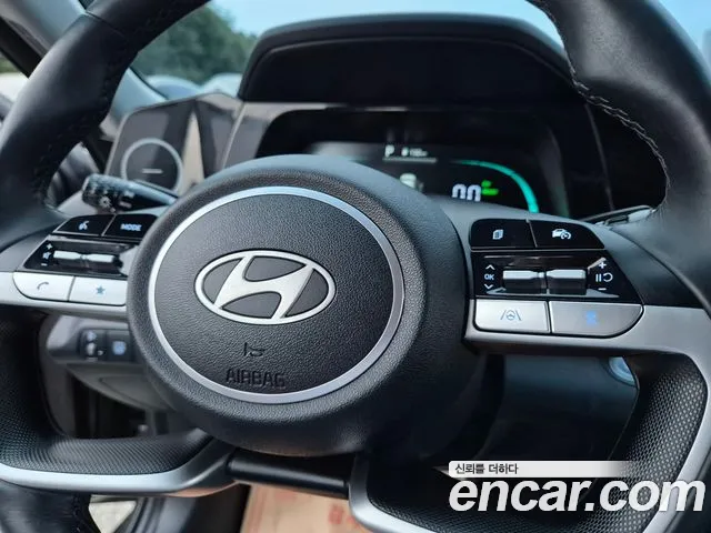 Hyundai Avante CN7 — Фото автомобиля 17