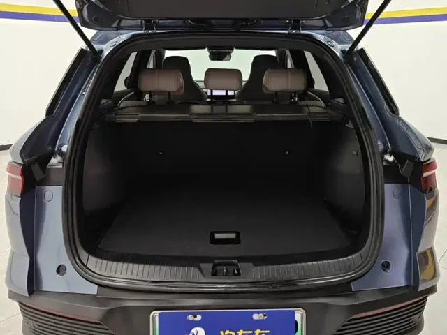 BYD Song Pro — Фото автомобиля 4