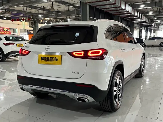 Mercedes-Benz GLA-Class — Фото автомобиля 6