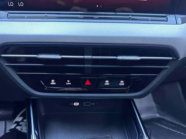 Volkswagen Lamando — Фото автомобиля 16