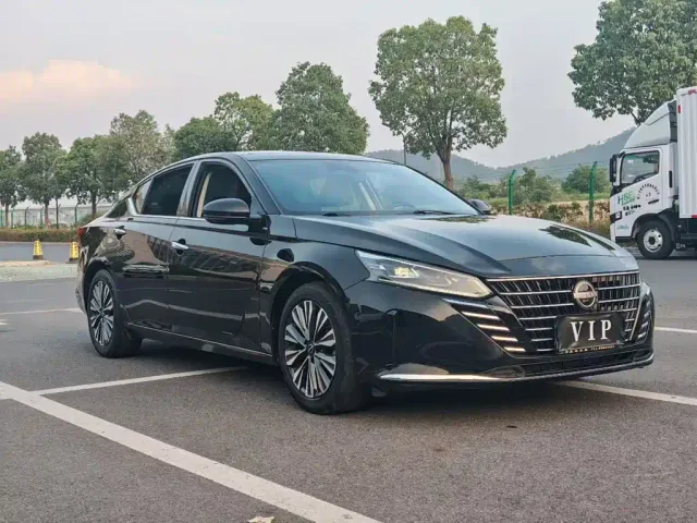 Nissan Teana — Фото автомобиля 7