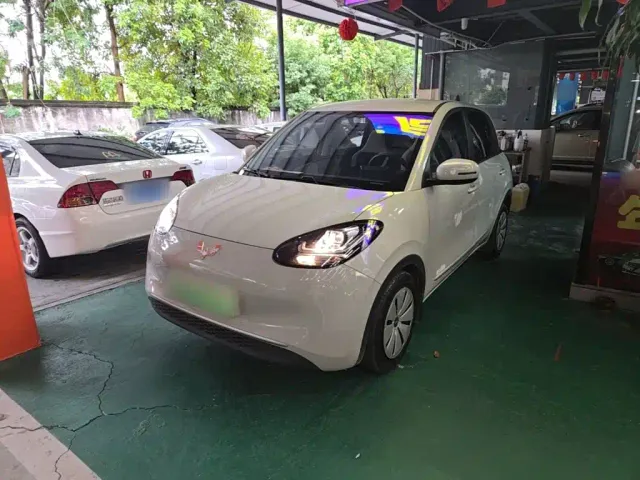 Фотография автомобиля — Wuling Bingo