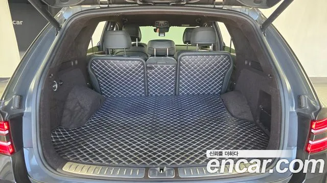 Genesis GV80 — Фото автомобиля 24