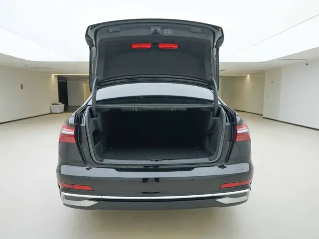 Audi A6L — Фото автомобиля 6