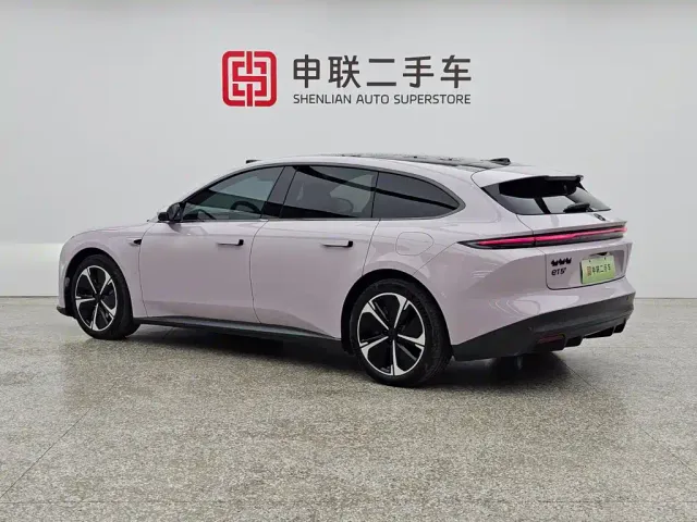 Nio ET5 Touring — Фото автомобиля 4
