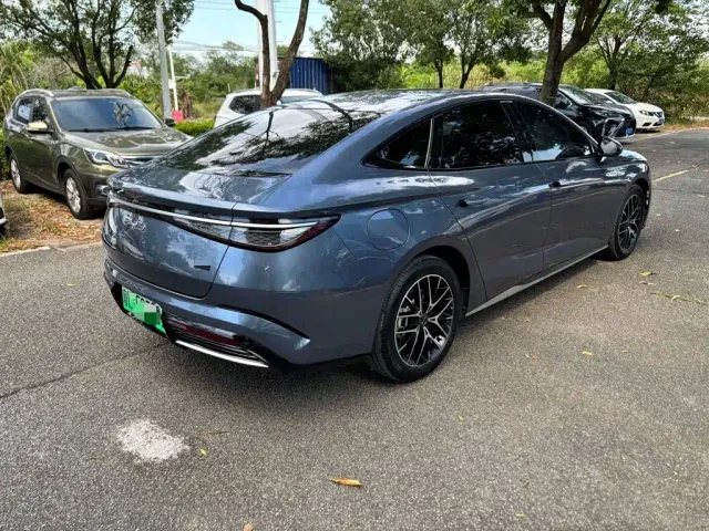 BYD Seal — Фото автомобиля 7
