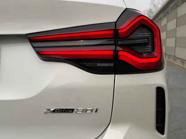BMW X3 — Фото автомобиля 9