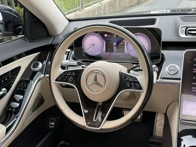 Mercedes-Benz Maybach S-Class — Фото автомобиля 19