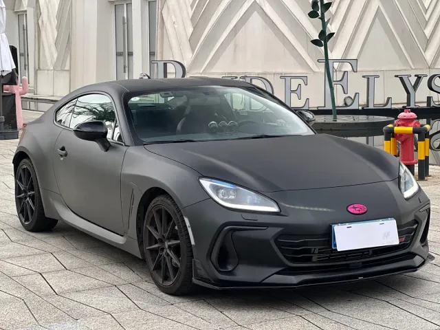 Subaru BRZ — Фото автомобиля 3