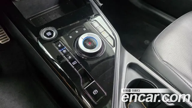 Kia Niro The All New Niro — Фото автомобиля 12