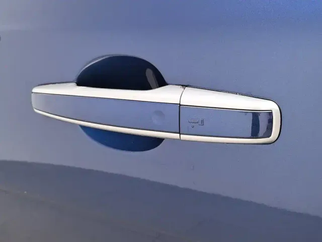 Jaguar XEL — Фото автомобиля 18