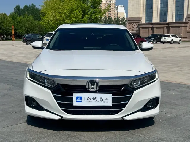 Honda Accord — Фото автомобиля 2