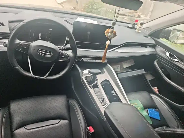 Geely Xingrui — Фото автомобиля 12