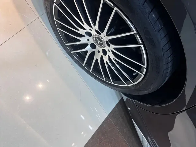 Mercedes-Benz C-Class — Фото автомобиля 12