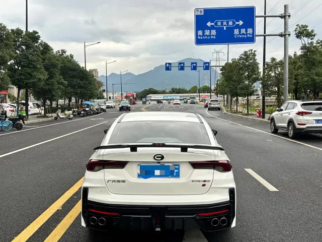 GAC Trumpchi Emkoo — Фото автомобиля 18