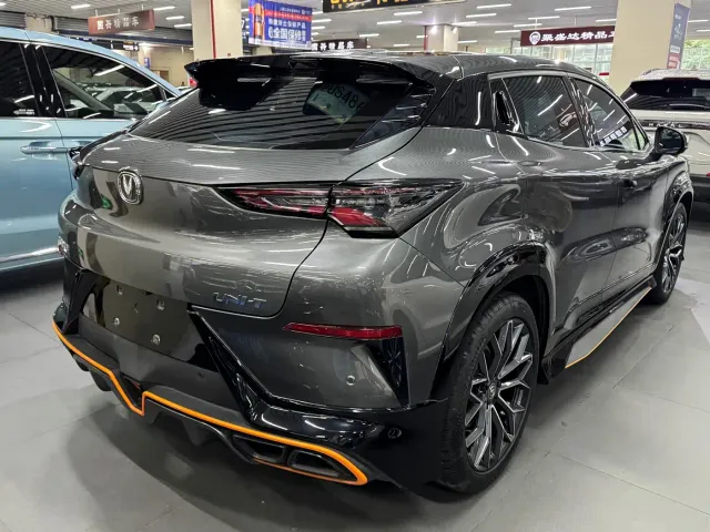 Changan UNI-T — Фото автомобиля 14