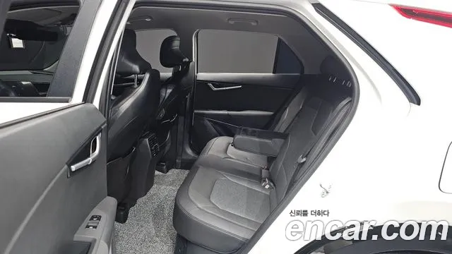 Kia Niro The All New Niro Signature — Фото автомобиля 12