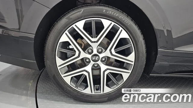 Hyundai Grandeur GN7 — Фото автомобиля 5