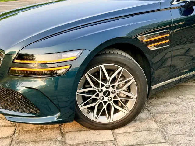 Genesis G80 — Фото автомобиля 17
