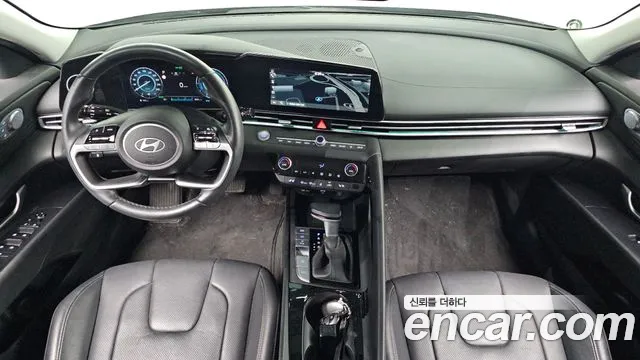 Hyundai Avante CN7 — Фото автомобиля 6