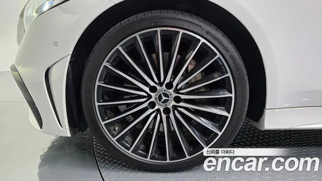 Mercedes-Benz CLS-Class — Фото автомобиля 5