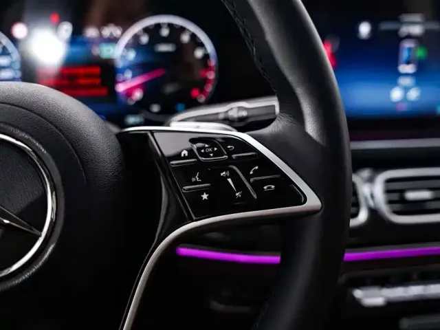 Mercedes-Benz GLE-Class — Фото автомобиля 30