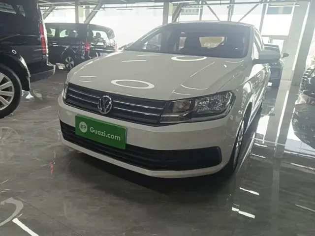 Фотография автомобиля — Volkswagen Santana