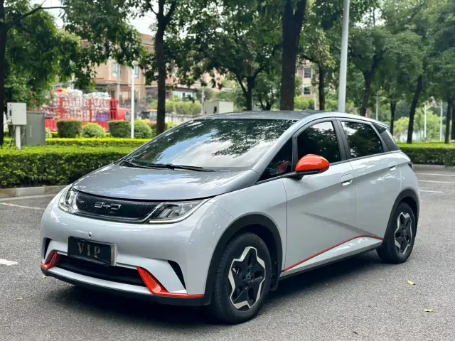 Фотография автомобиля — BYD Dolphin