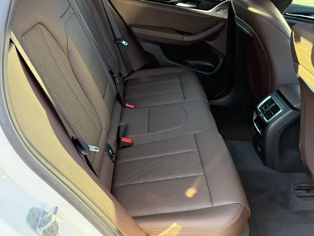 BMW X3 — Фото автомобиля 14