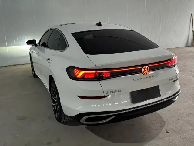 Volkswagen Lamando — Фото автомобиля 5