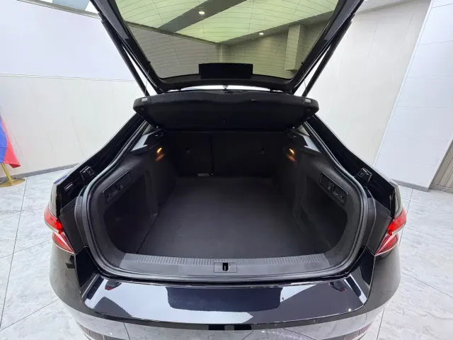 Skoda Superb — Фото автомобиля 19
