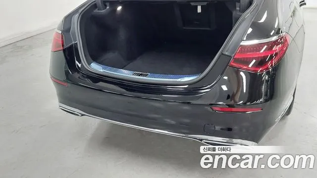 Mercedes-Benz S-Class W223 — Фото автомобиля 11