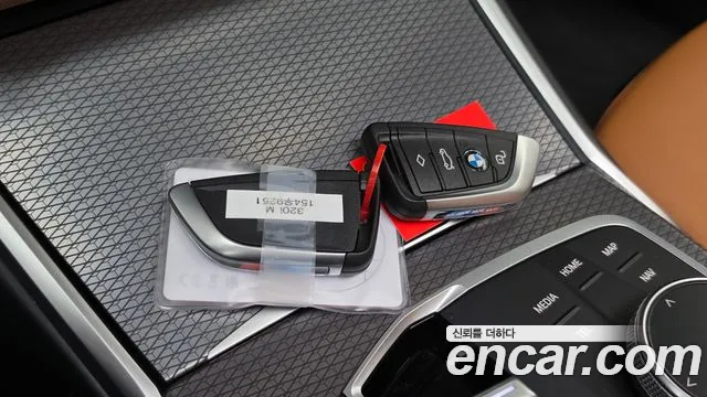 BMW 3-Series 3 серия (G20) 320i M Sport — Фото автомобиля 24