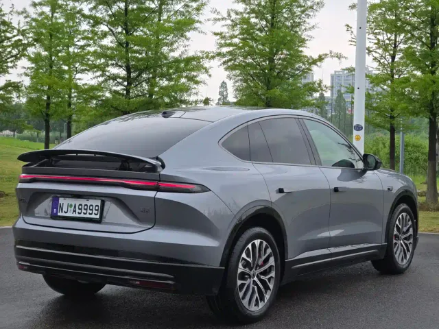 Nio EC6 — Фото автомобиля 9
