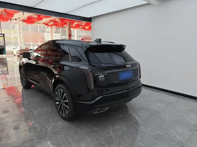 Cadillac XT5 — Фото автомобиля 6