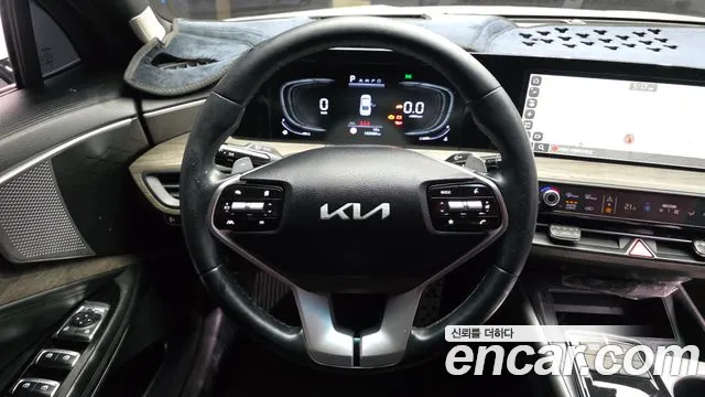 Kia K8 — Фото автомобиля 19