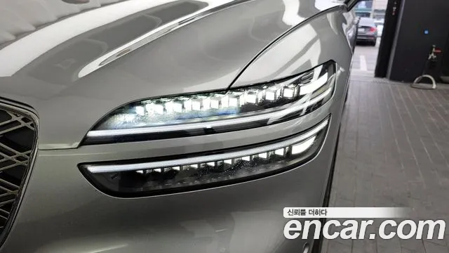 Genesis GV70 2.5T Бензин AWD — Фото автомобиля 15