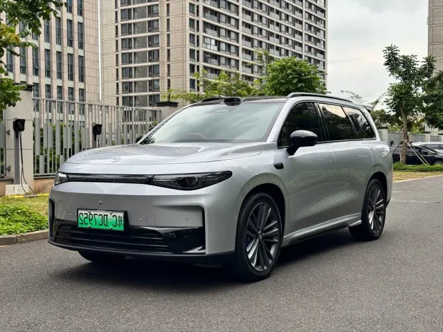 Фотография автомобиля — Leapmotor C16